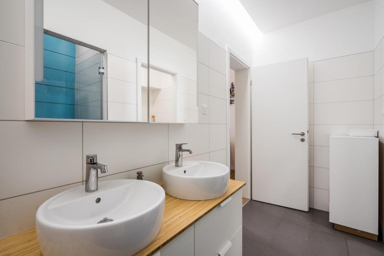 Bpr Stylish Vagabond Apartment With Ac Будапеща Екстериор снимка